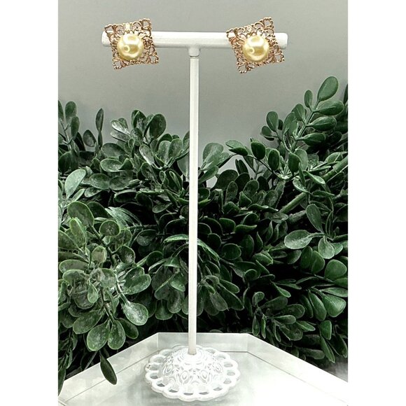 Rose Gold Tone Faux Pearl Filigree Square Stud Earrings Elegant Bridal Accessory - Picture 5 of 7
